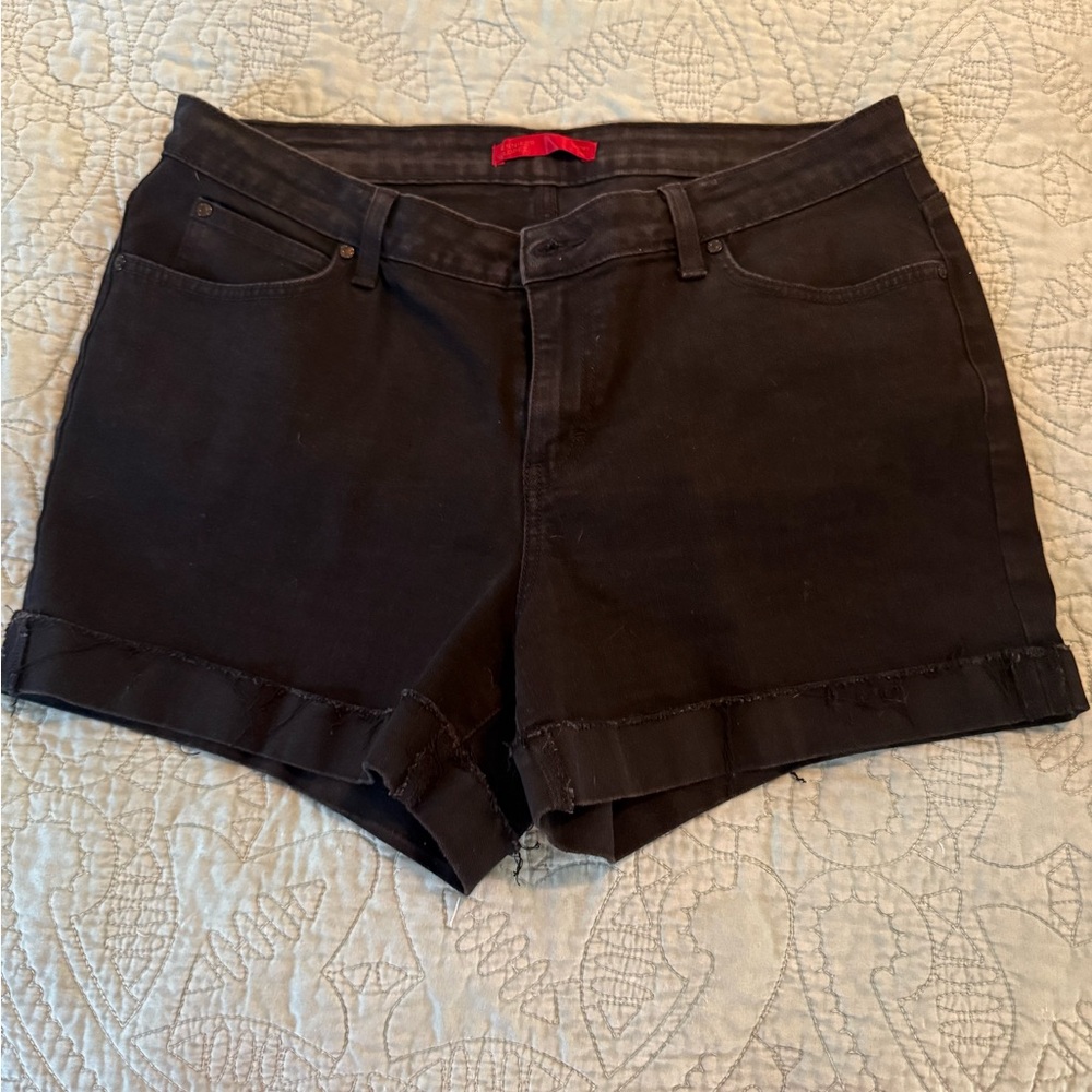 Jennifer Lopez Black Jean Shorts High-Waisted Denim